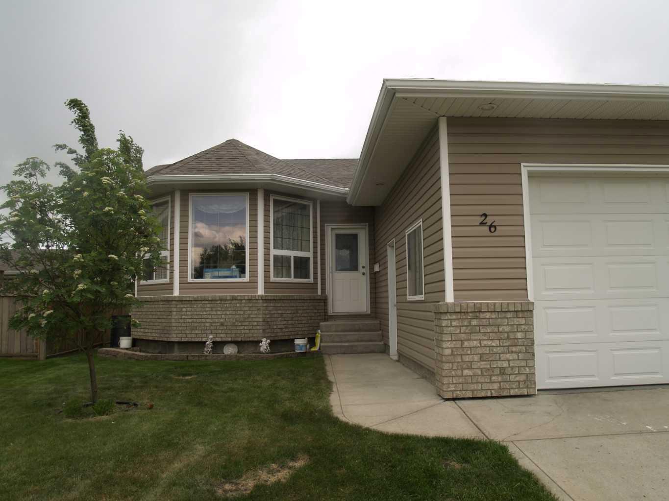 Property Photo: 26 Tennyson Close AB T4L 2L9