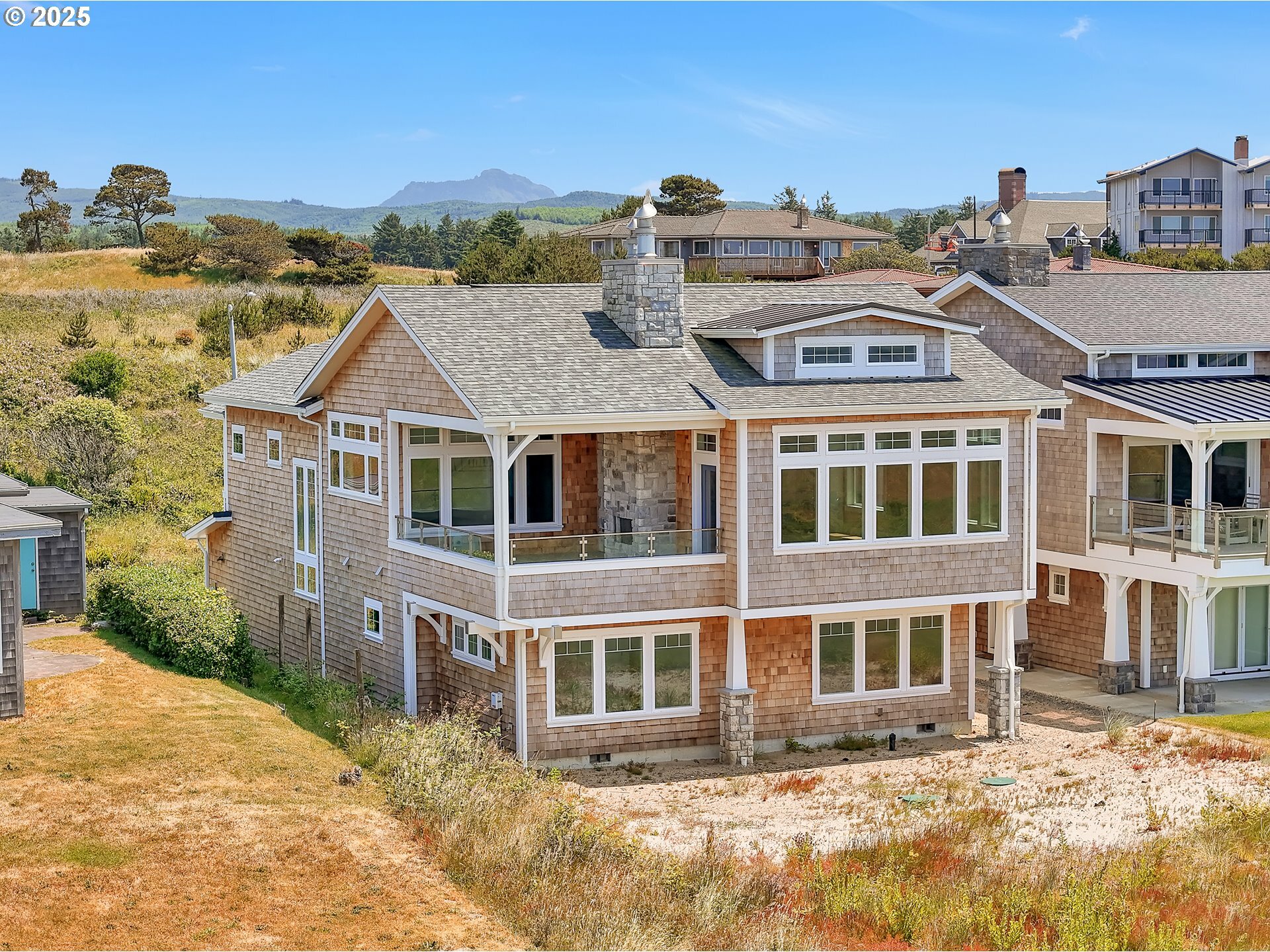 Property Photo: 1400 N Ocean Ave OR 97138