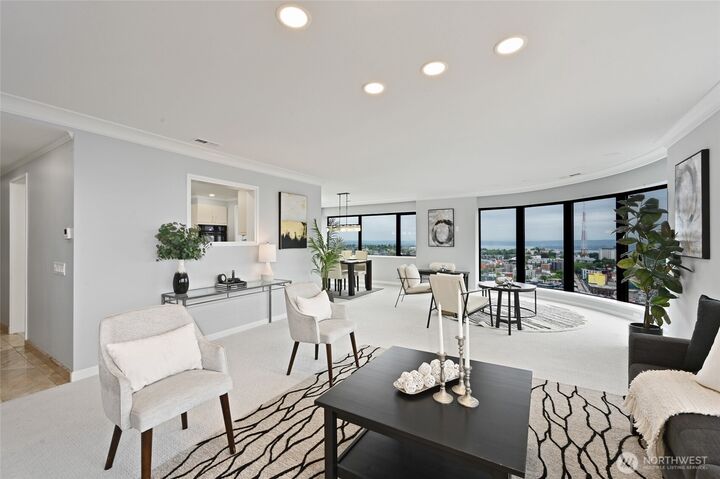 Property Photo:  1301  Spring Street 28H  WA 98104