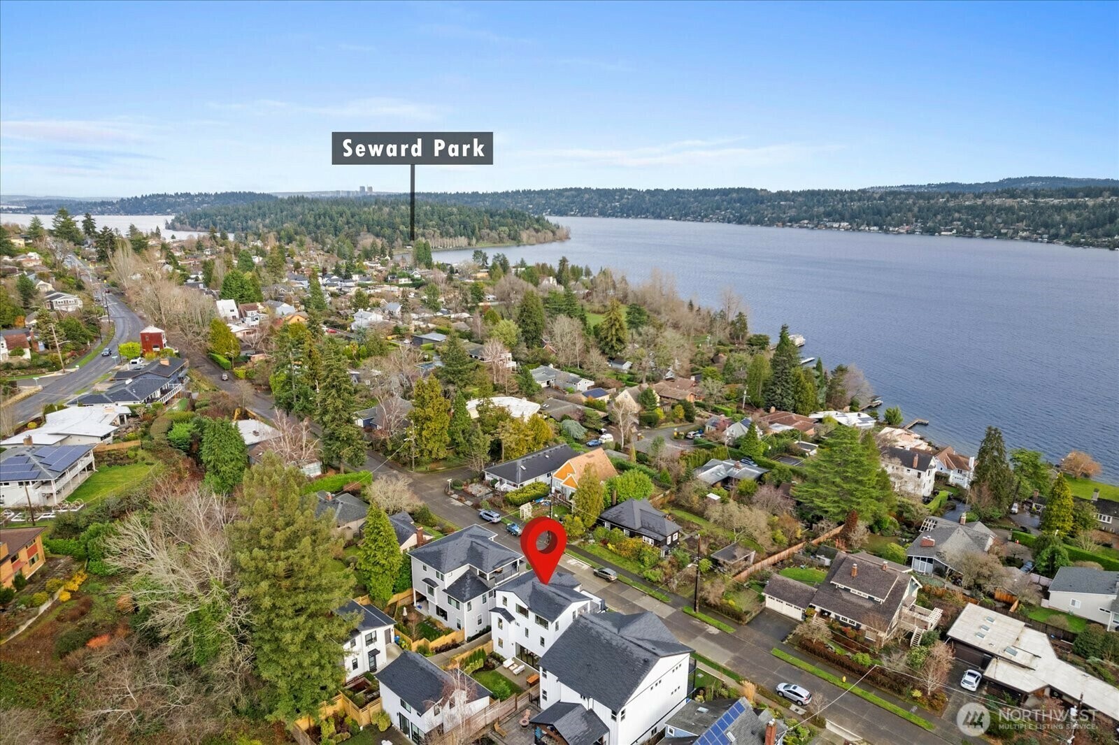 Property Photo: 6915 55th Avenue S A WA 98118