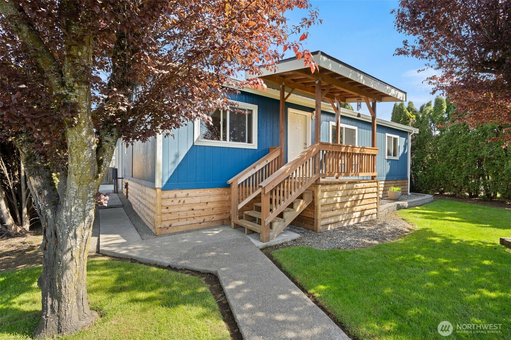 Property Photo: 412 Algona Boulevard S WA 98001