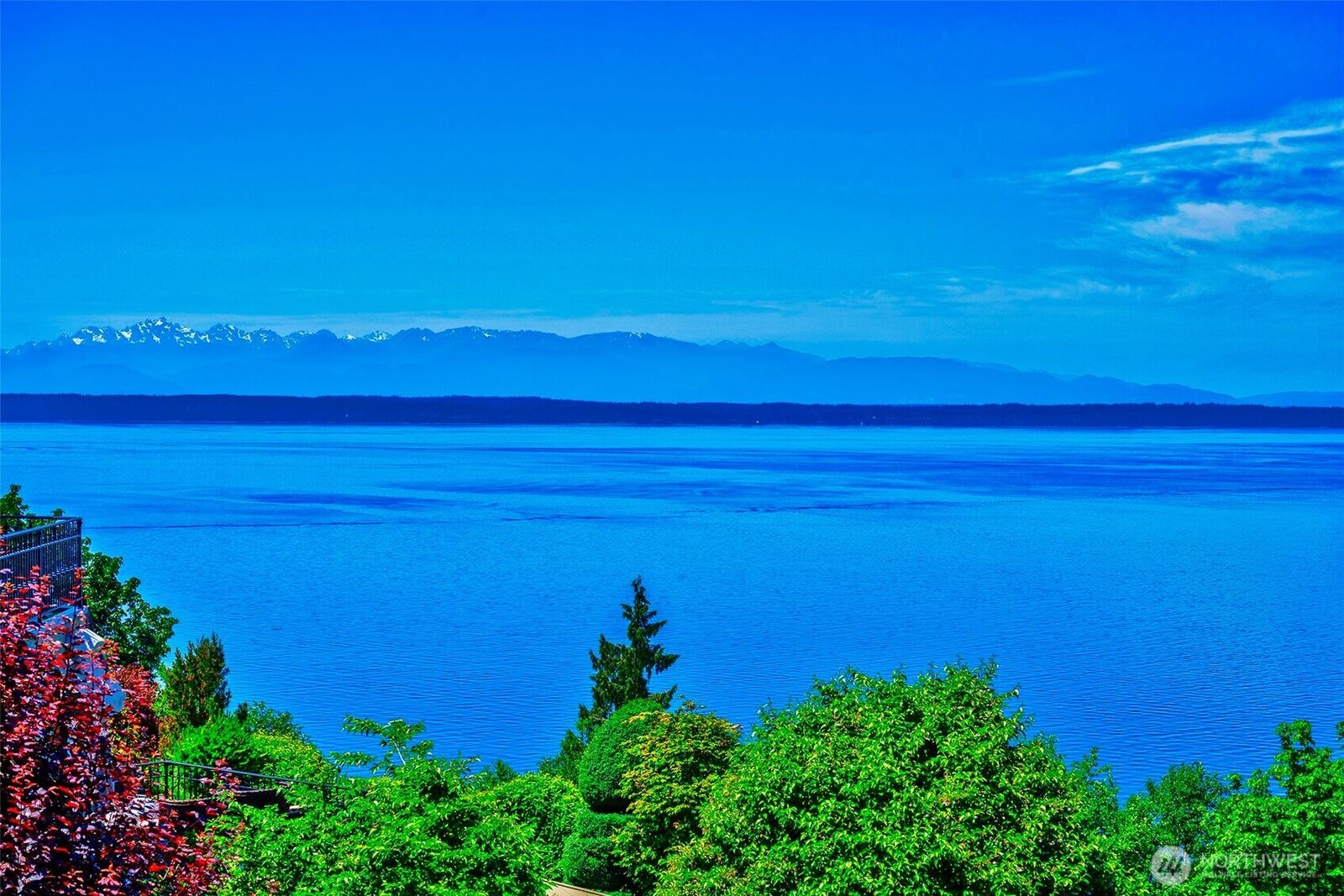 Property Photo:  7212  164th Street SW  WA 98026 