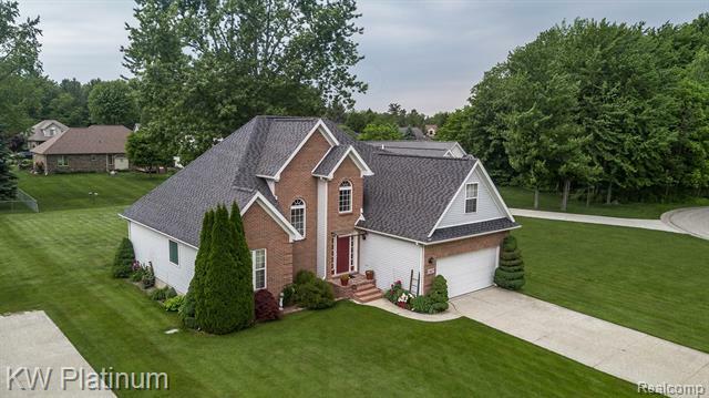 Property Photo: 3167 Blackheath Court MI 48060