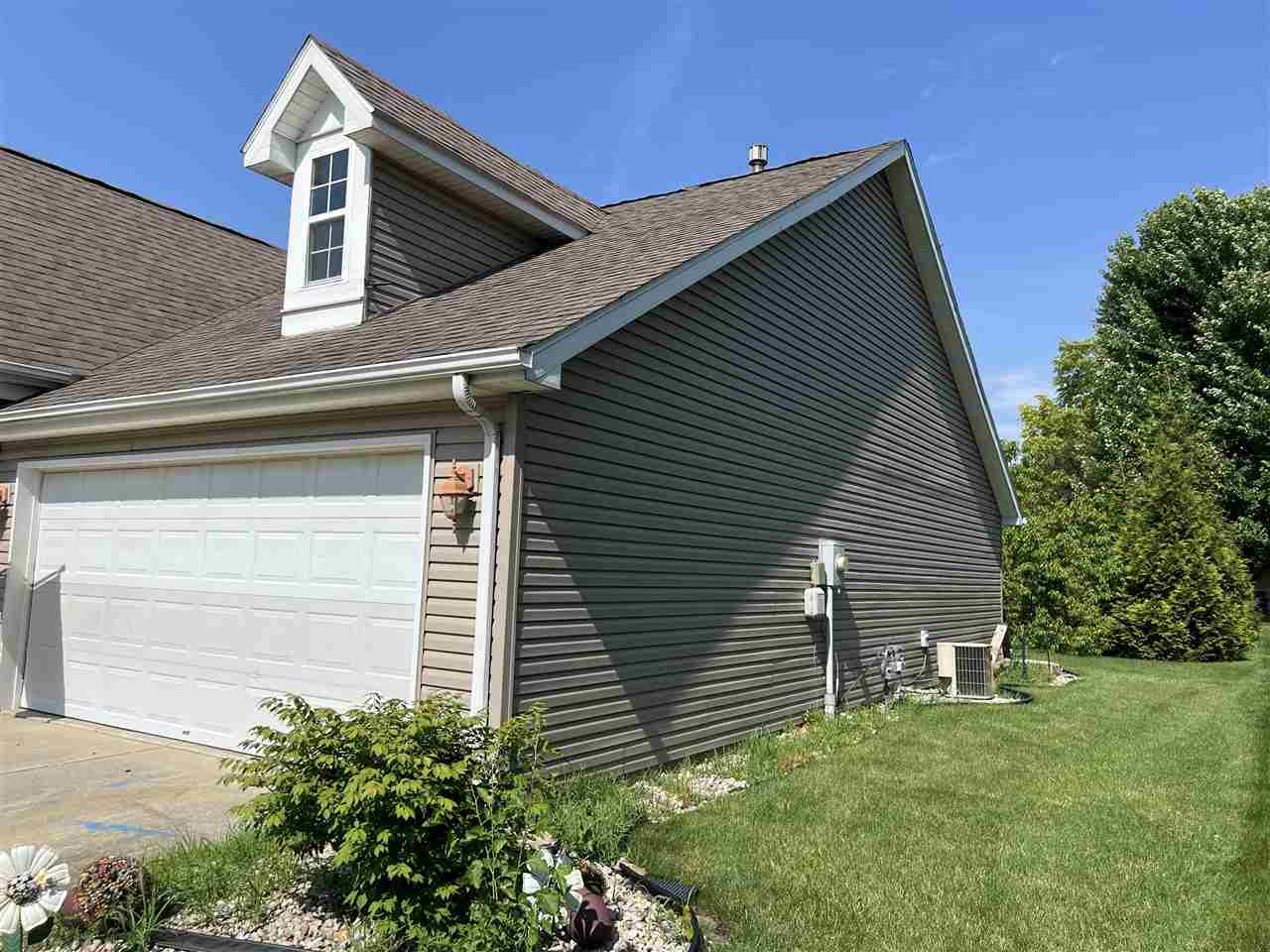 Property Photo: 1113 S 24th Street IN 47374