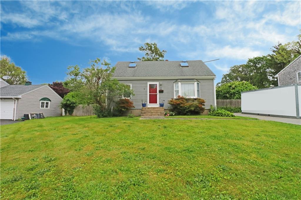 23 Sherman Lane  Middletown RI 02842 photo