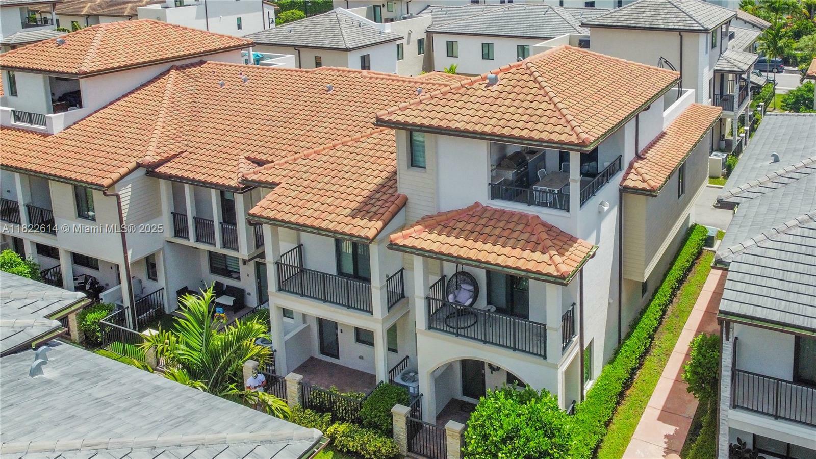 Property Photo:  4809 NW 83rd Pkwy  FL 33166 