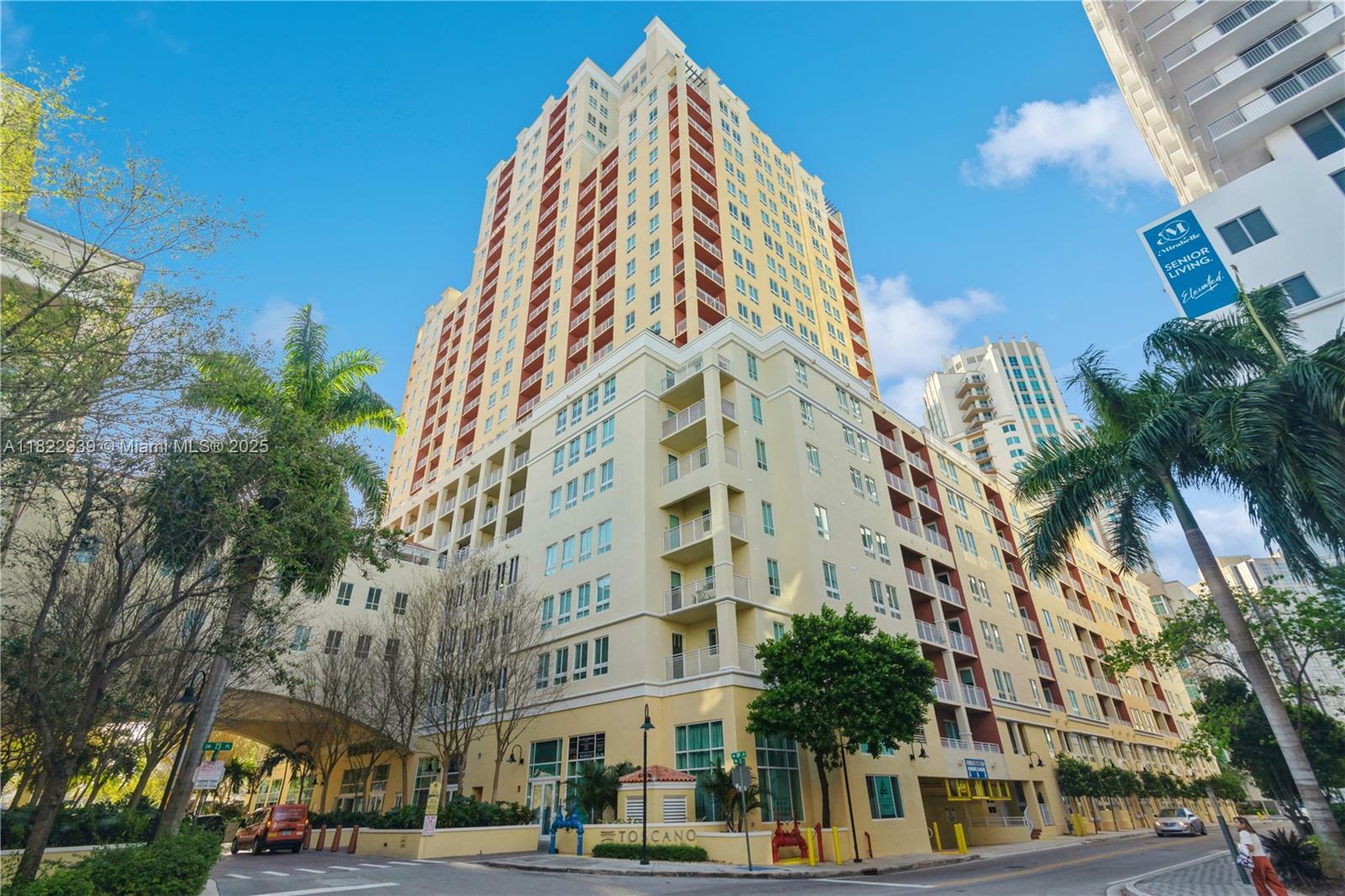 Property Photo: 7350 SW 89th St 602S FL 33156