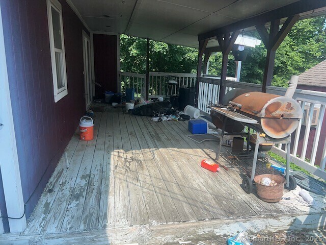 Property Photo: 51 North Cliff Street CT 06360
