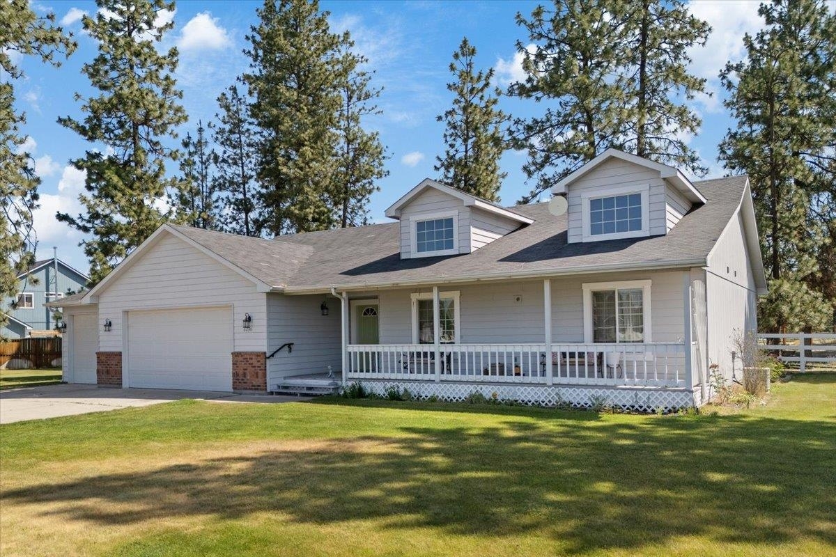Property Photo: 6236 Pearson Dr WA 99026