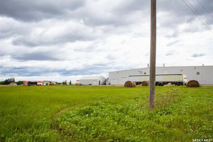 Property Photo:  632 Hamilton Avenue  SK S0E 1A0 