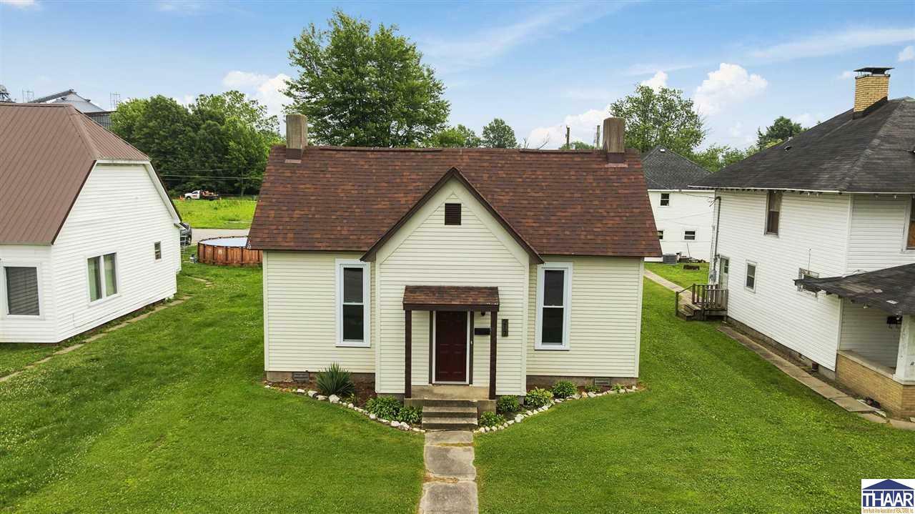 Property Photo: 217 N State Street IN 47882