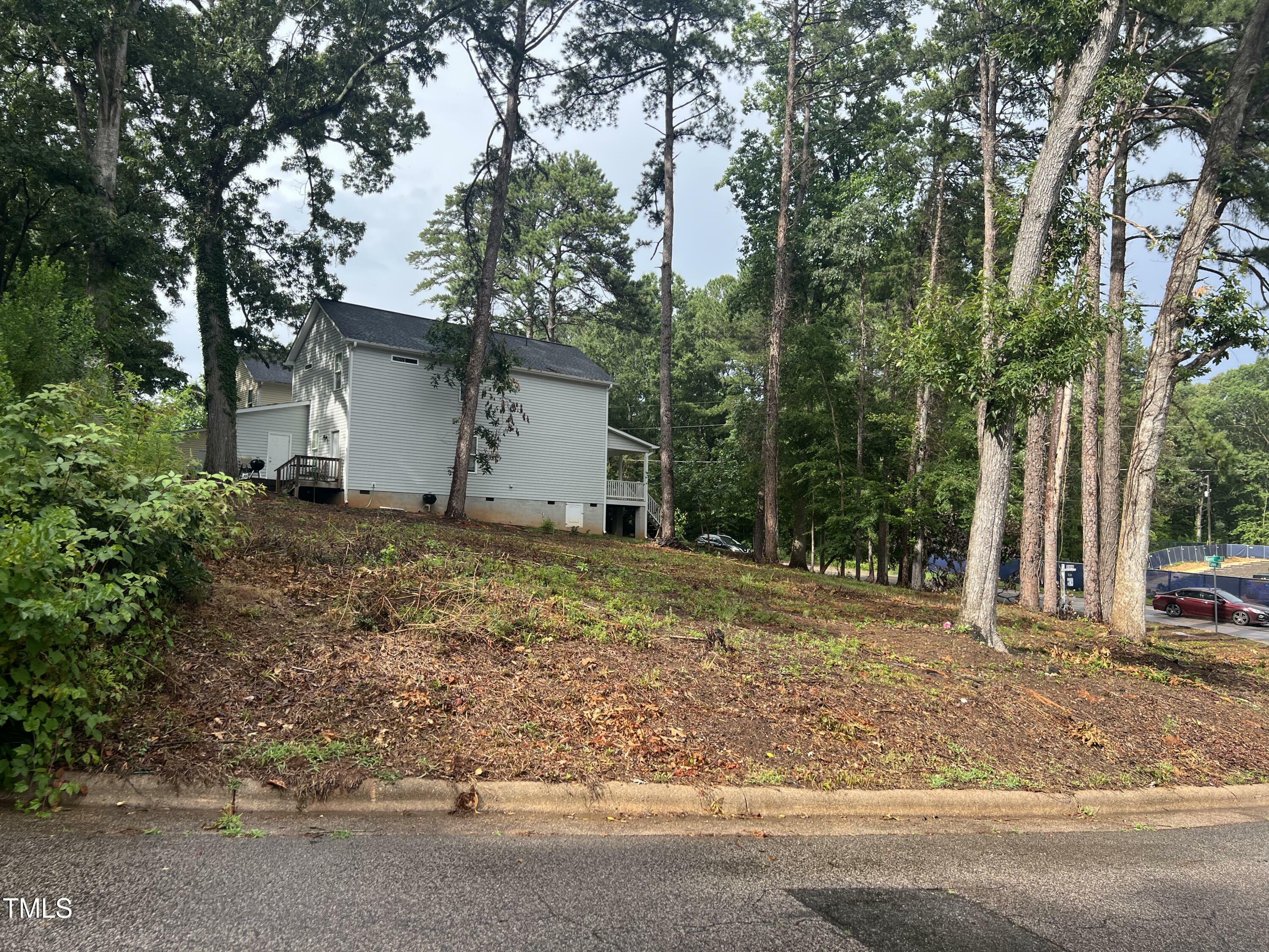Property Photo: 1334 Kent Road NC 27606