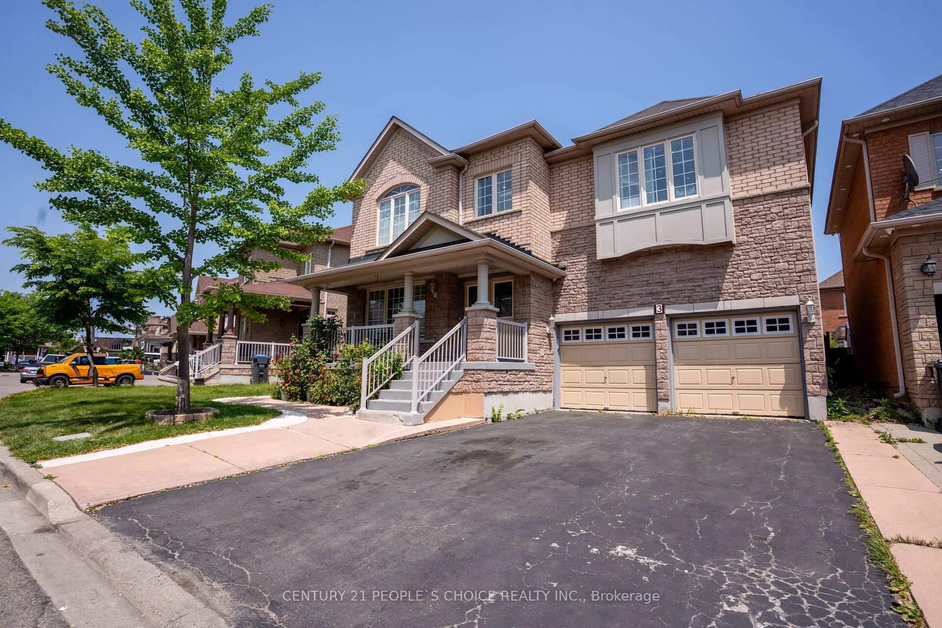 Photo de la propriété: 3 Citronella Lane ON L6R 3E1