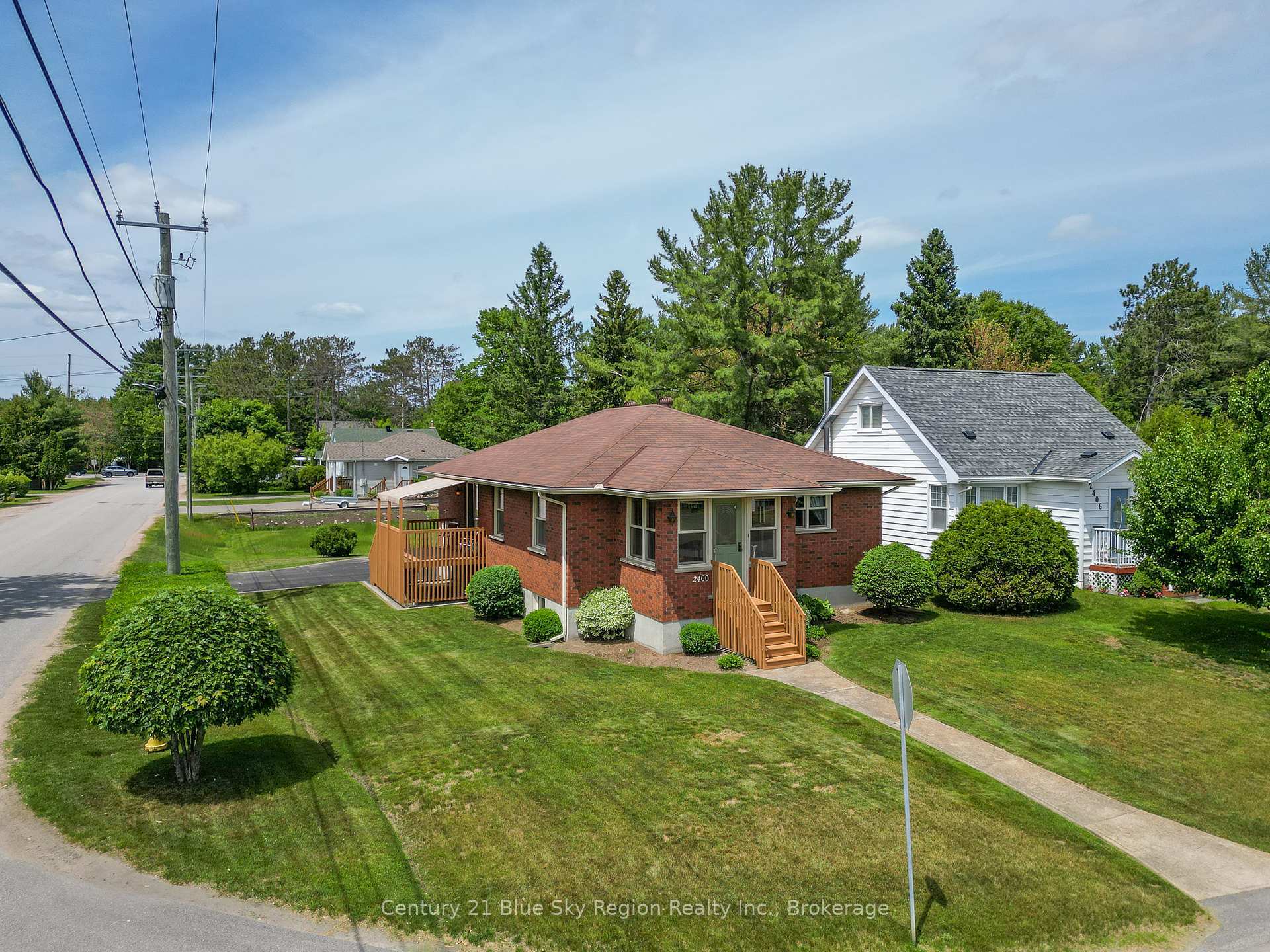 Photo de la propriété: 2400 Alexander Road ON P1B 8A1