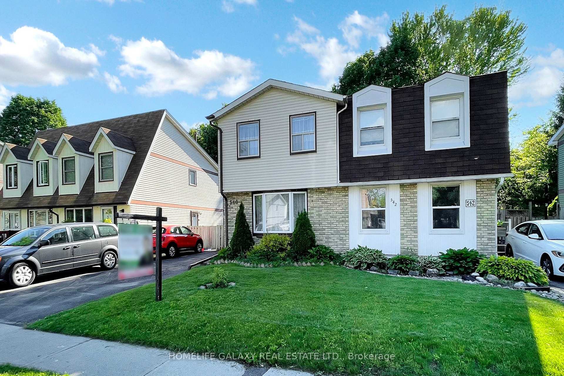 Property Photo: 540 Camelot Drive ON L1K 1K4