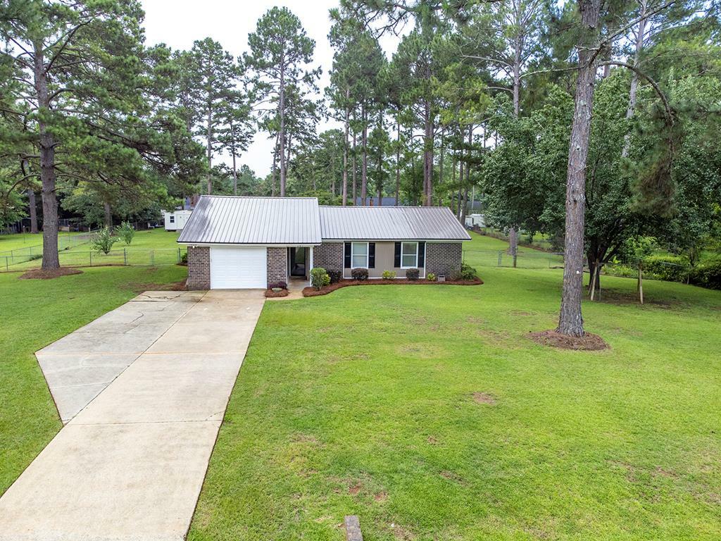 Property Photo: 147 Danbury Lane GA 31763