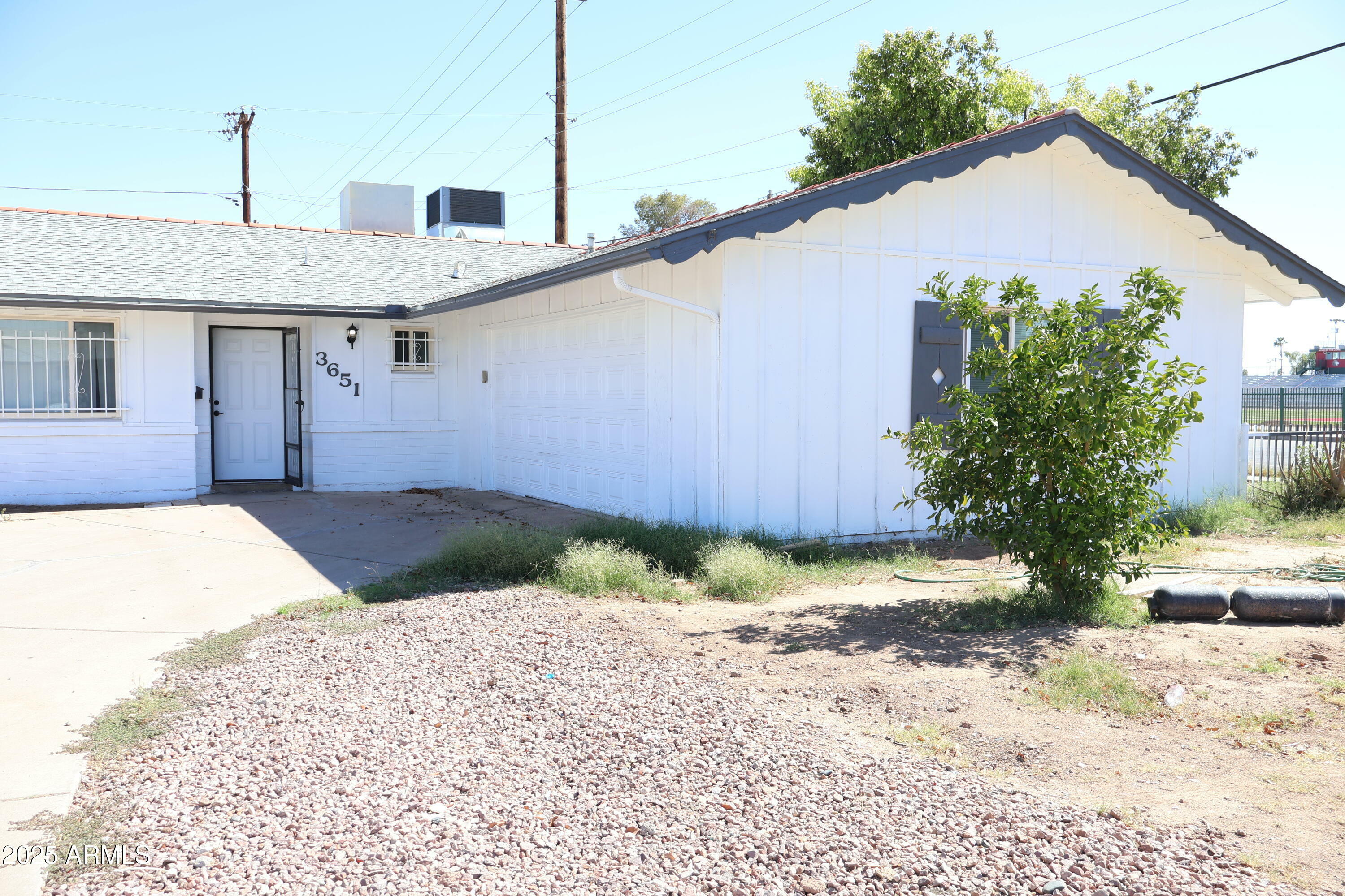 Property Photo: 3651 W Mariposa Street AZ 85019