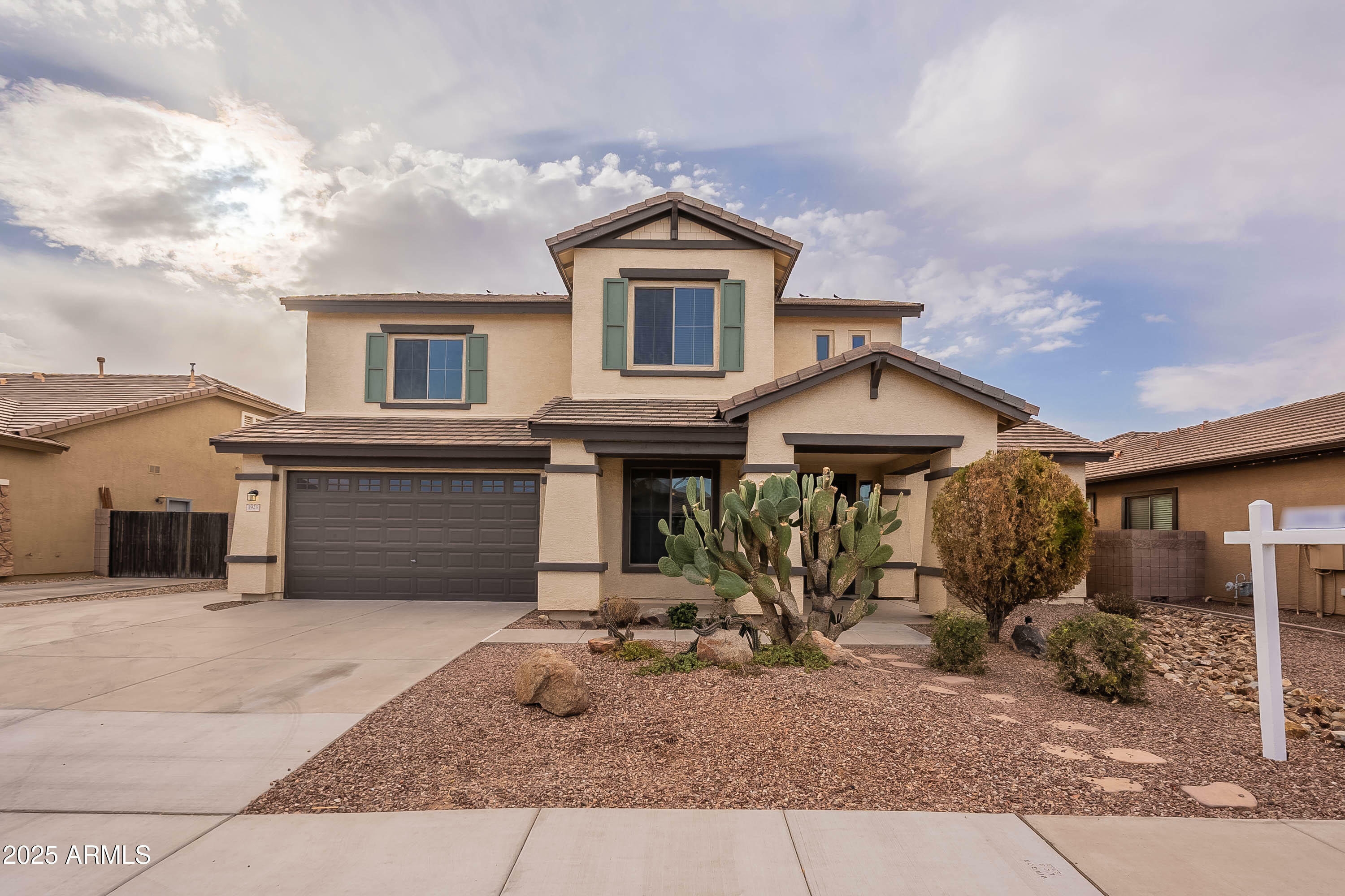 Property Photo: 1923 E Zion Way AZ 85249