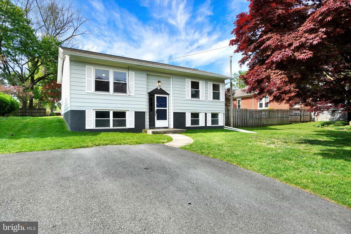1788 Temple Avenue  Lancaster PA 17603 photo