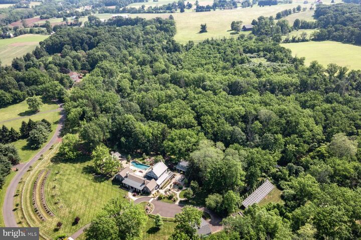 Property Photo:  9 Blueberry Lane  PA 18944