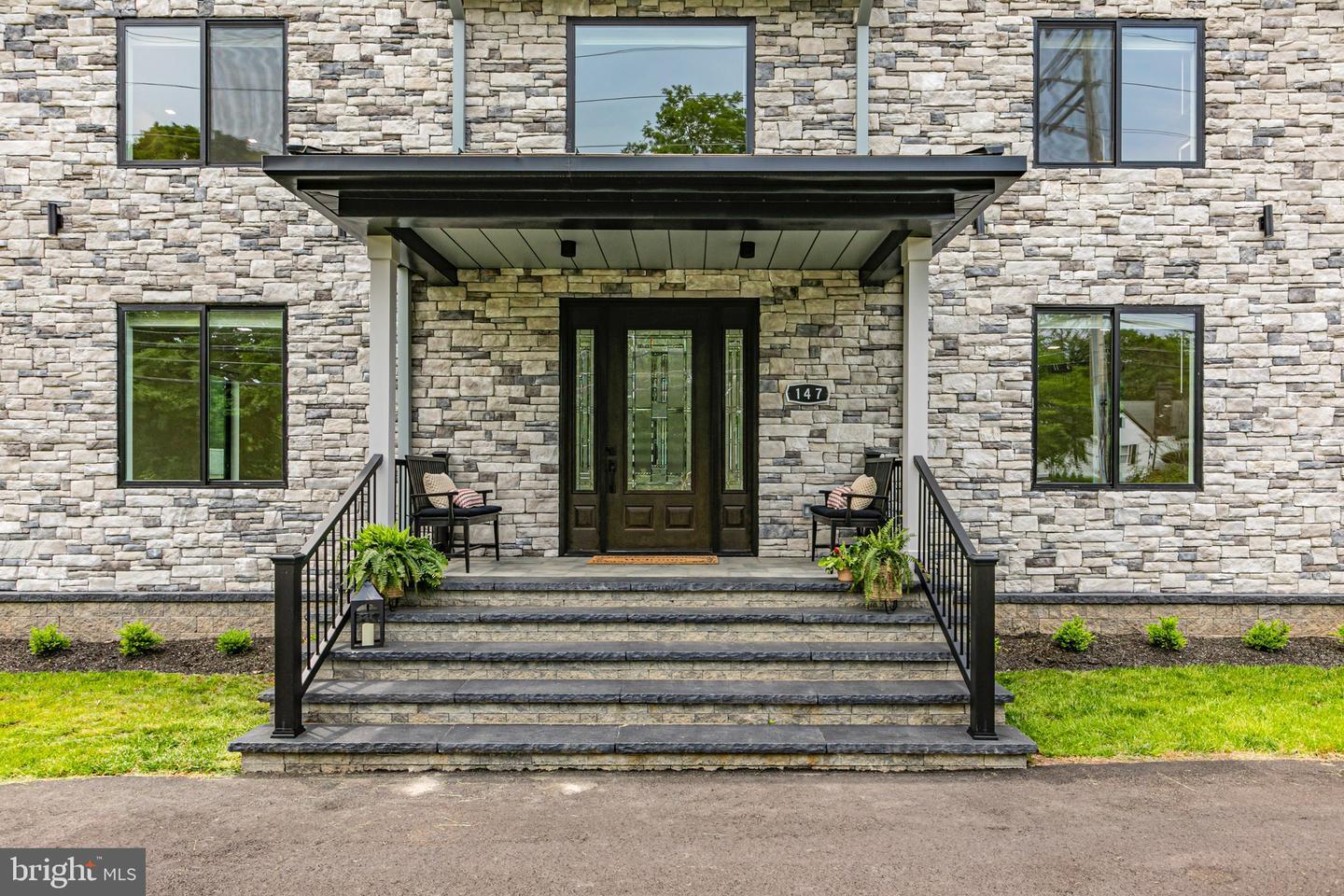 Property Photo:  147 Carter Road  NJ 08540 