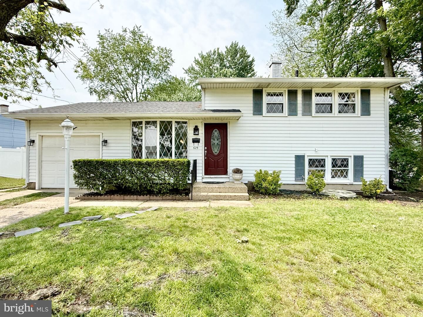 Property Photo: 625 College Boulevard NJ 08090