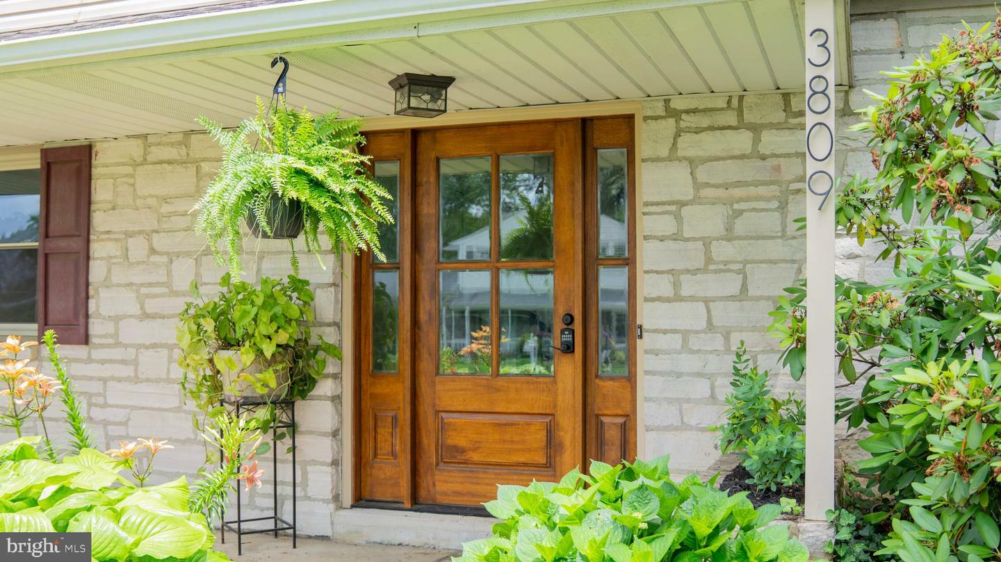 Property Photo: 3809 Carriage House Drive PA 17011