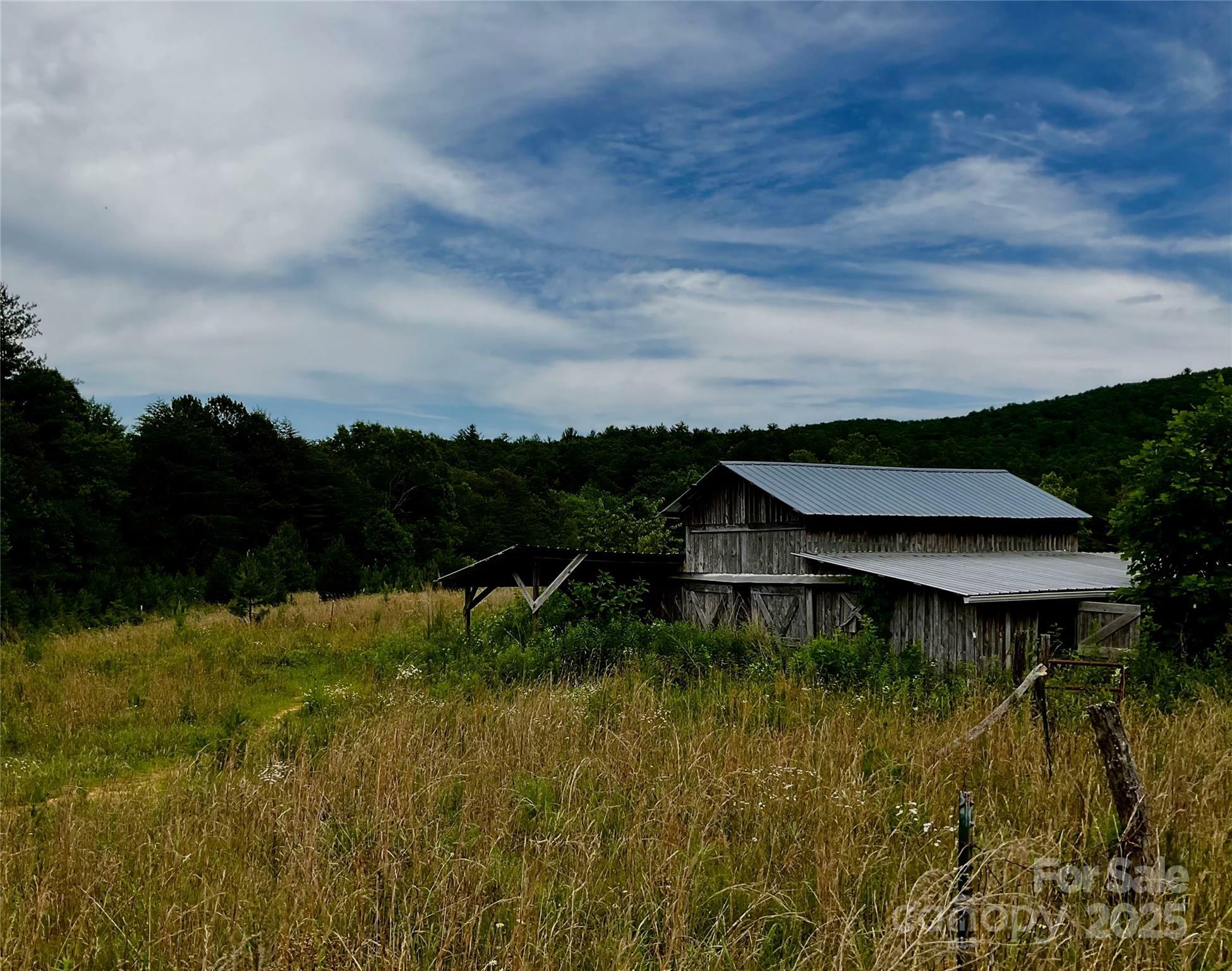 Property Photo: 4282 Mount Gilead Church Road NC 28612
