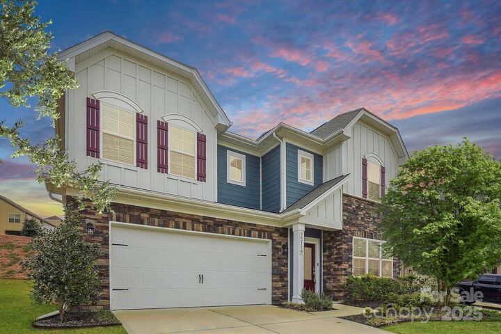 15119 Oleander Drive  Charlotte NC 28278 photo