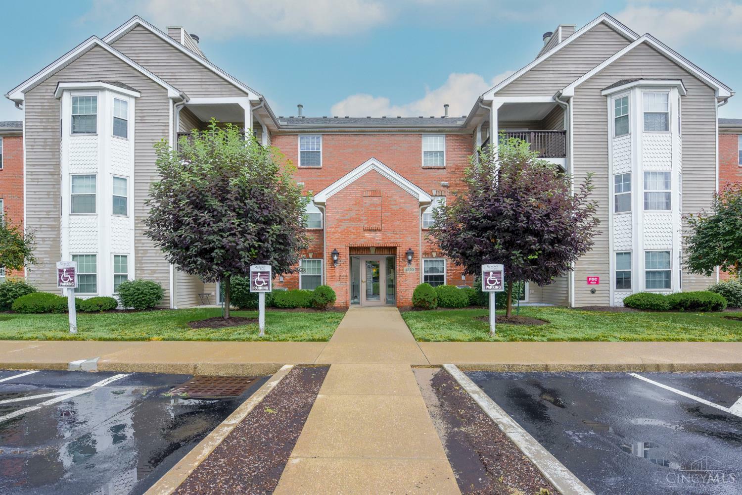 Property Photo: 4320 Regency Ridge Court OH 45248