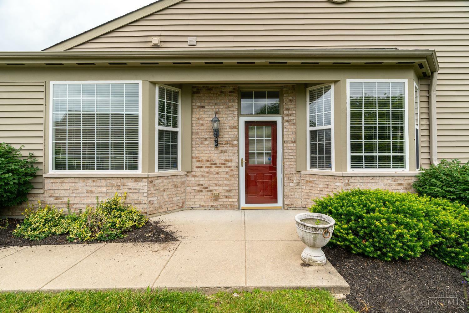 Property Photo: 4434 English Oak Court OH 45040