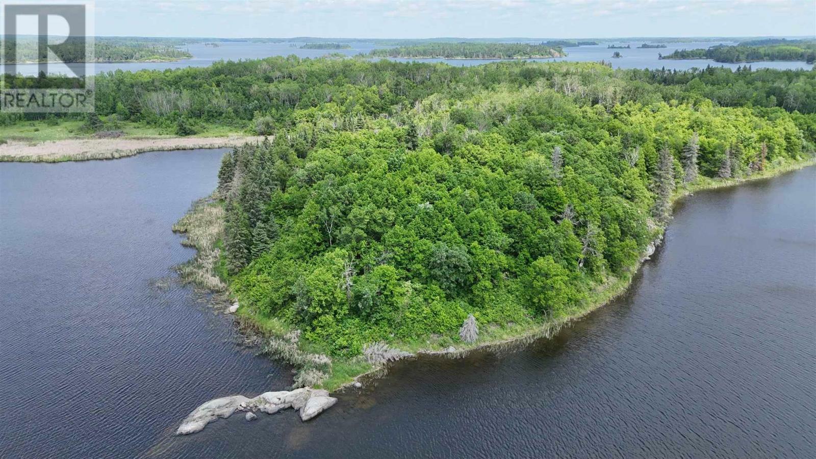 Property Photo:  16 Big Narrows Lake Of The Woods  ON P0X 1C0 
