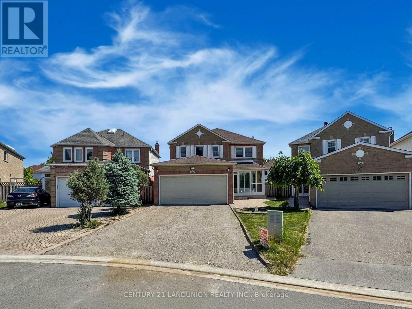 Property Photo: 25 Bemerton Court ON M1V 4P9
