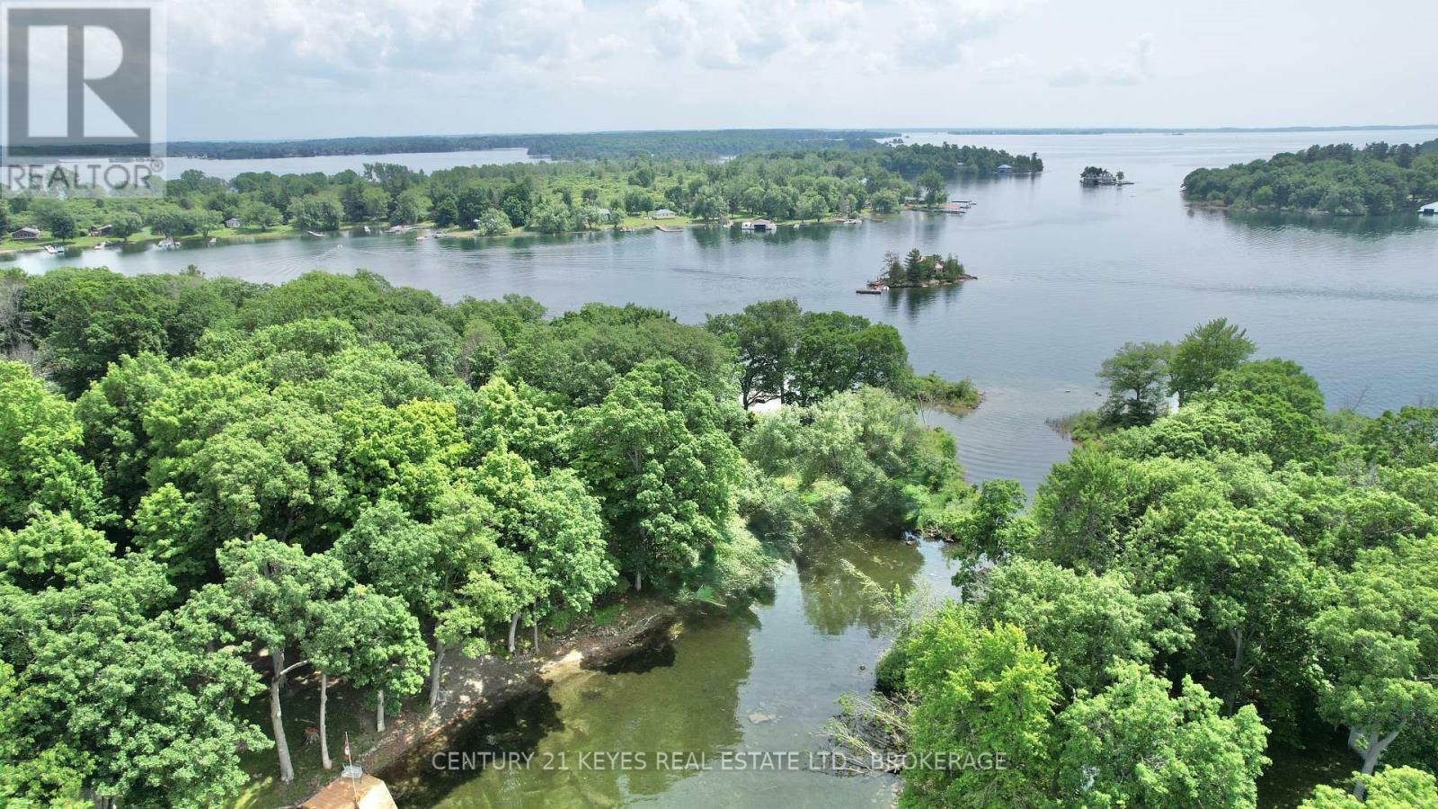Photo de la propriété:  0 Treemont Island  ON K7G 3C9 