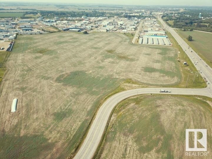 Property Photo:  15 Hwy 88 Ave  AB  