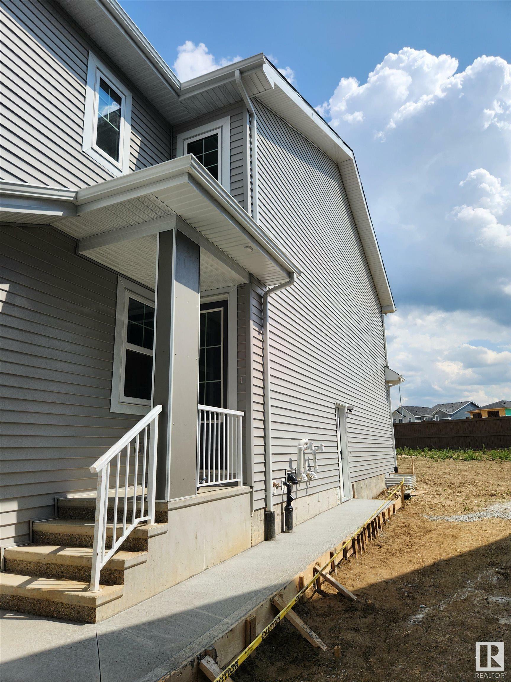 Photo de la propriété: 1297 Podersky Wynd SW AB T6E 5E4