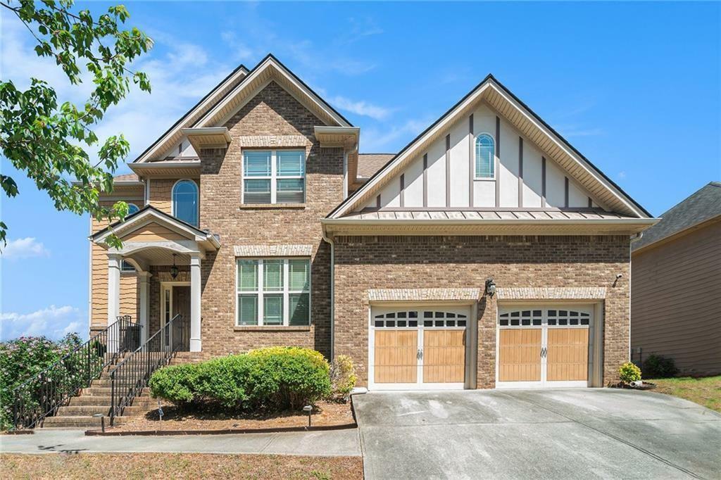 Property Photo: 1057 Cotton Oak Drive GA 30045