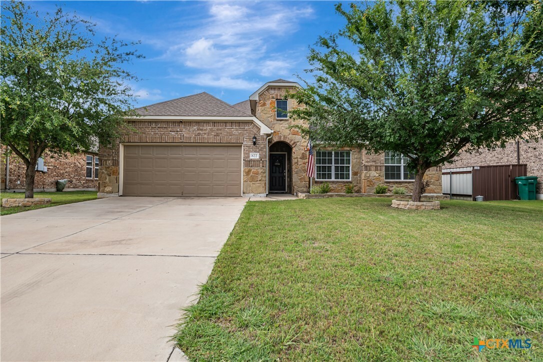 Property Photo: 822 Old World Drive TX 76548