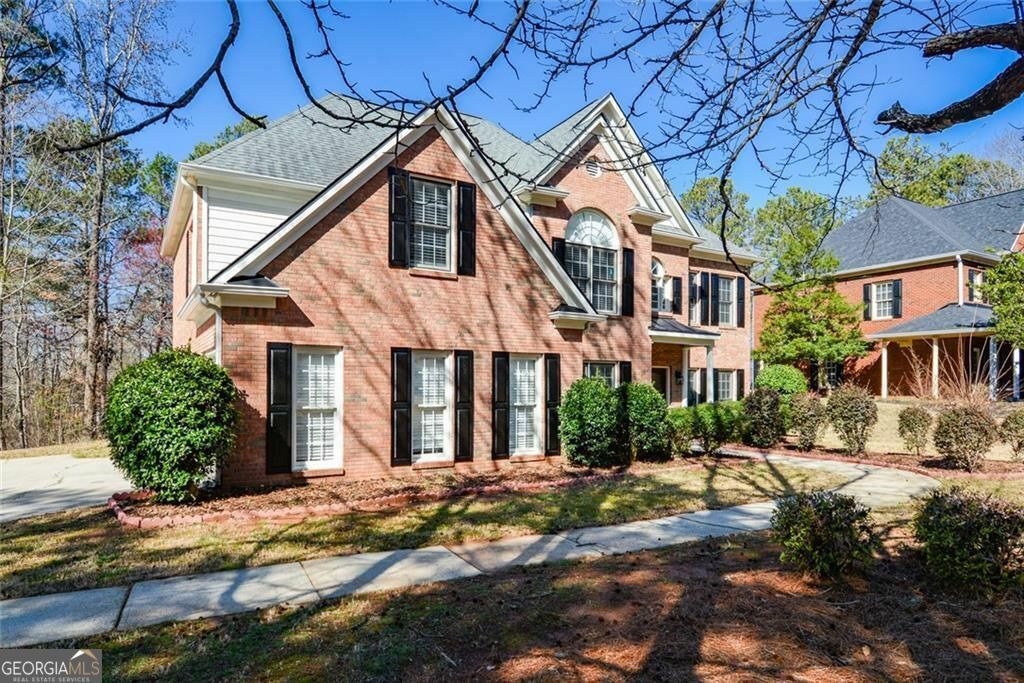 Property Photo: 305 Collegiate Drive GA 30127