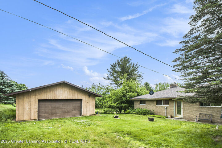 Property Photo:  13433 S Grange Road  MI 48822 