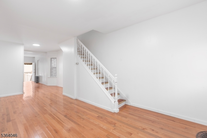 Property Photo: 924 12E Grand St NJ 07201