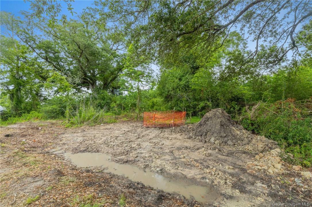 Property Photo: 5349 Broad Street LA 70615