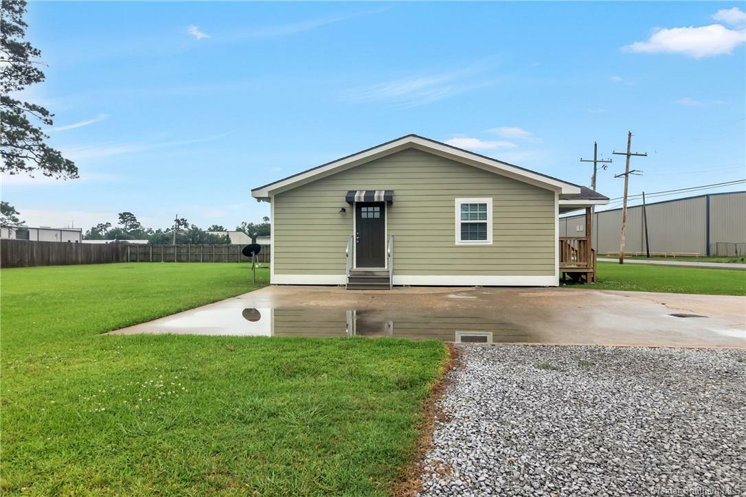Property Photo:  2605 Broussard Road  LA 70665 