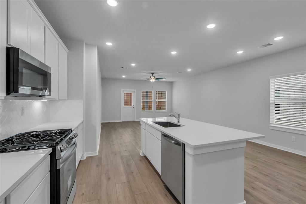 Property Photo: 8442 Sweet Cherry Lane TX 77354