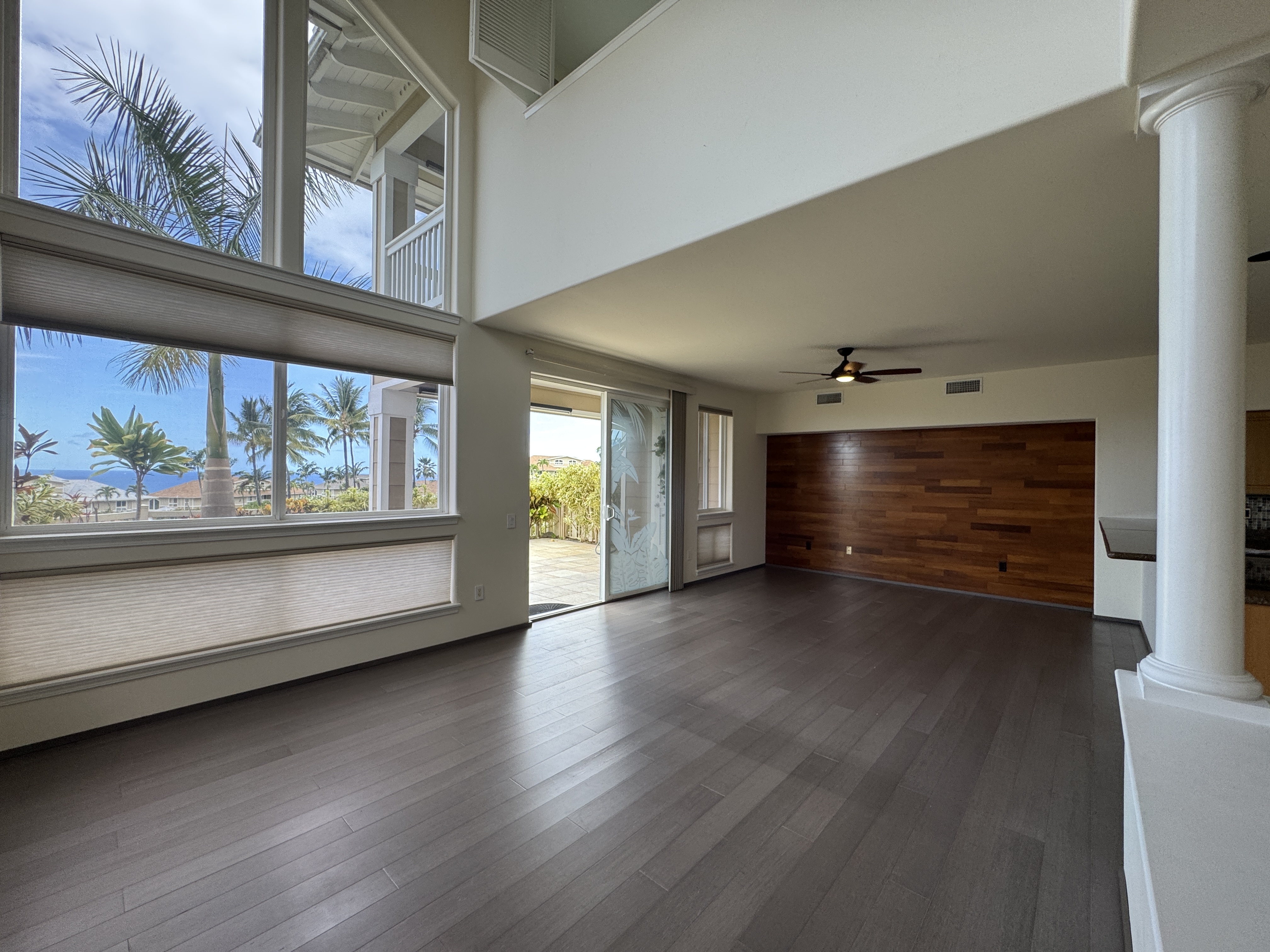 Property Photo: 75-6060 Kuakini Hwy E4 HI 96740