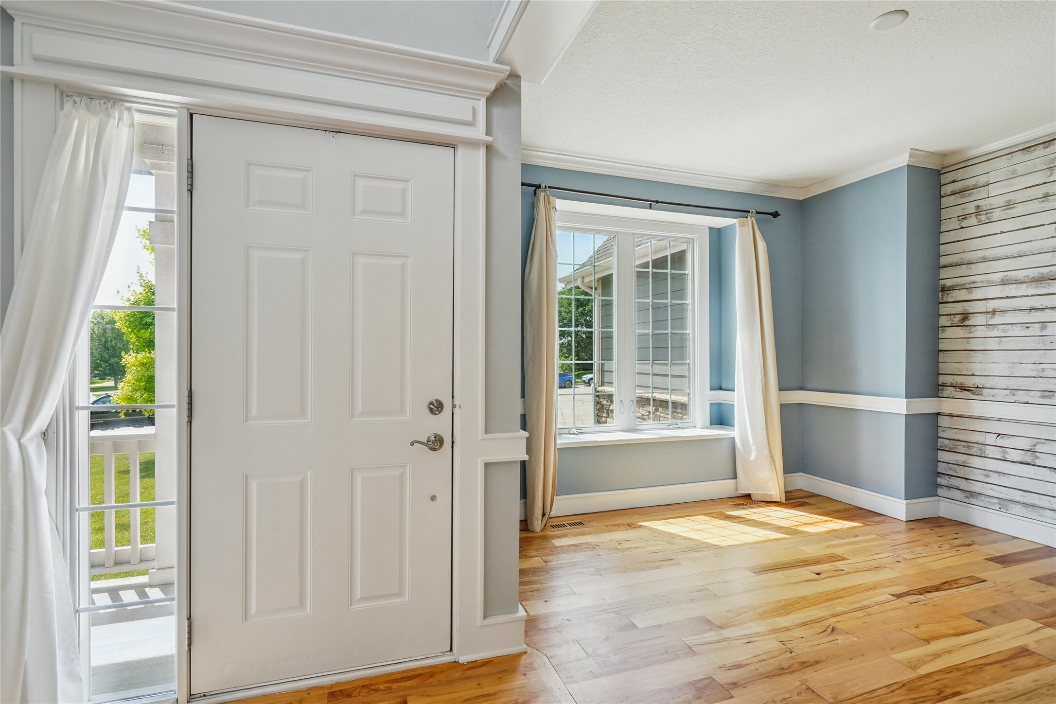 Property Photo: 4108 158th Circle IA 50323