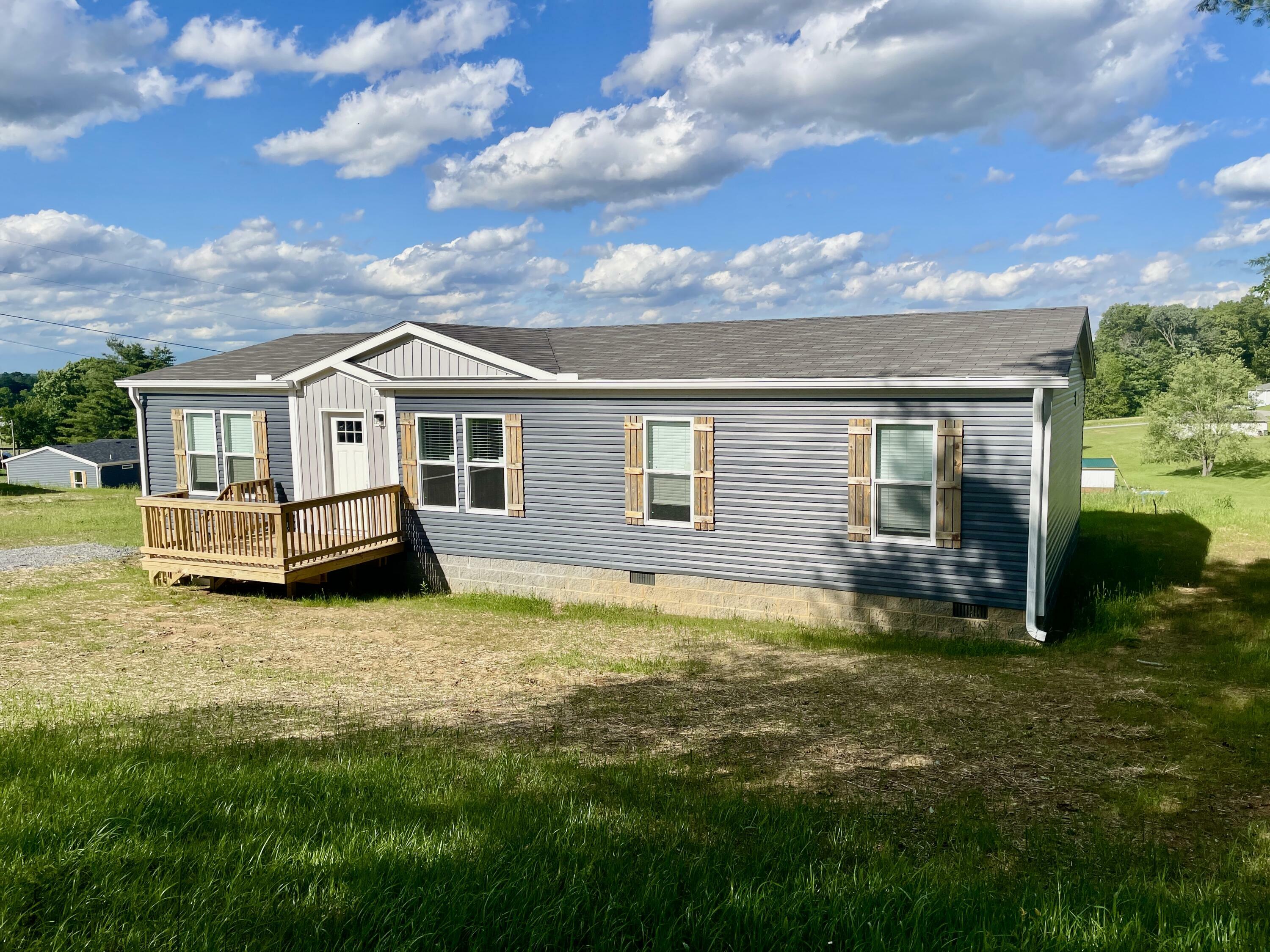 Property Photo: 469 Greenleaf Drive KY 42718