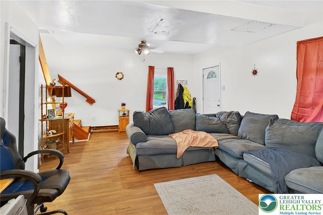 Property Photo: 485 S Walnut Street PA 18080