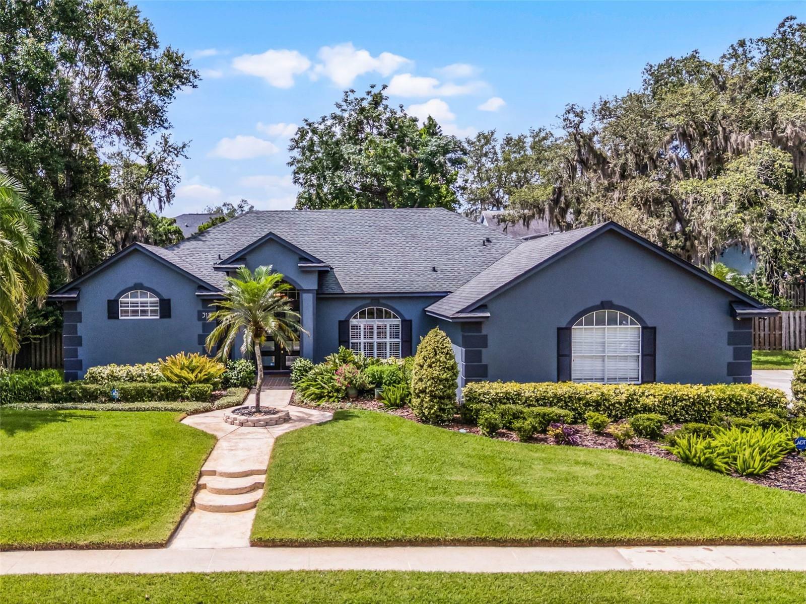 Property Photo: 315 Lake Road FL 32746
