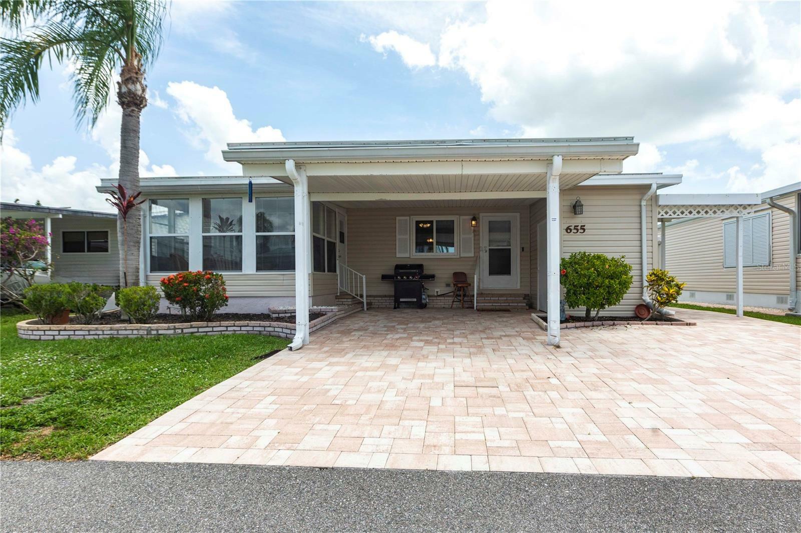 Property Photo: 2100 Kings Highway 655 FL 33980